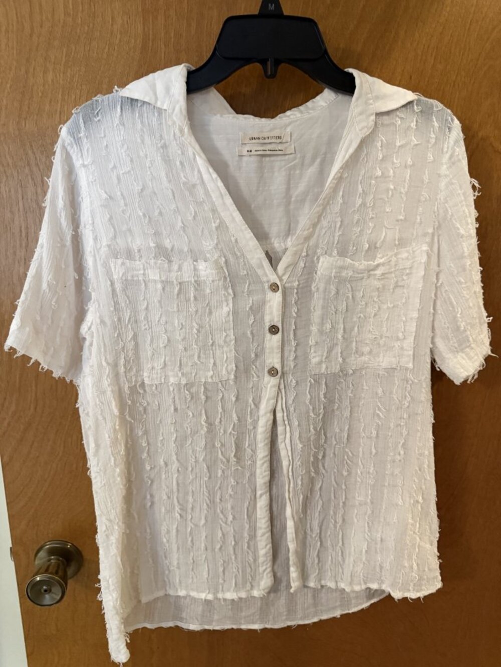 Urban Outfitters Womens sz Medium Blouse Button Front V Neck Chest Pockets White